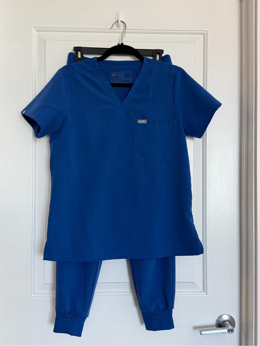 Figs Winning Blue 5623 Catarina Scrub Top Zamora Jogger Pants Petite Small